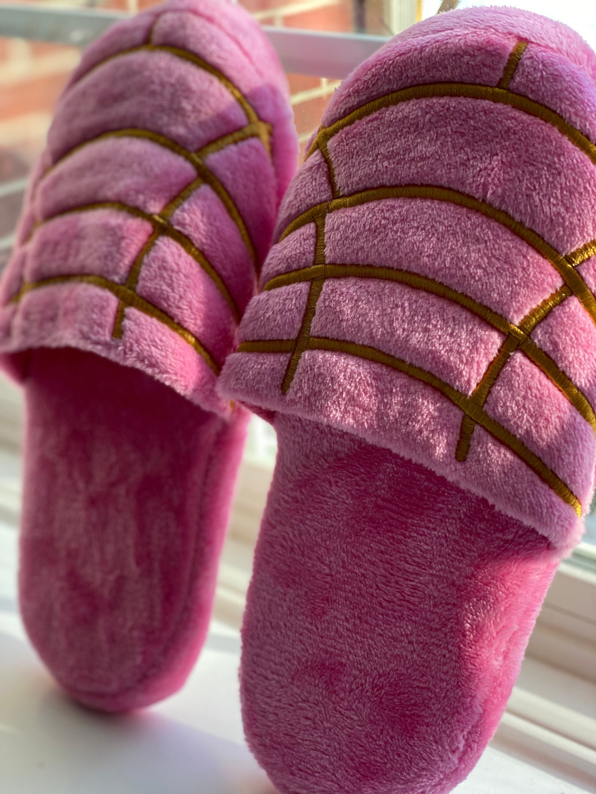 Mexican Concha Slippers, Pan Dulce Bread, Comfort Padding